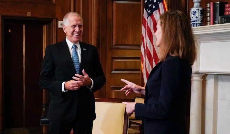 GOP senators sent letter to Homeland Security inquiring over immigrant destinations