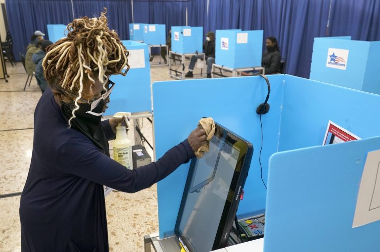 Maricopa County board refuses to turn over election equipment for Arizona Senate audit