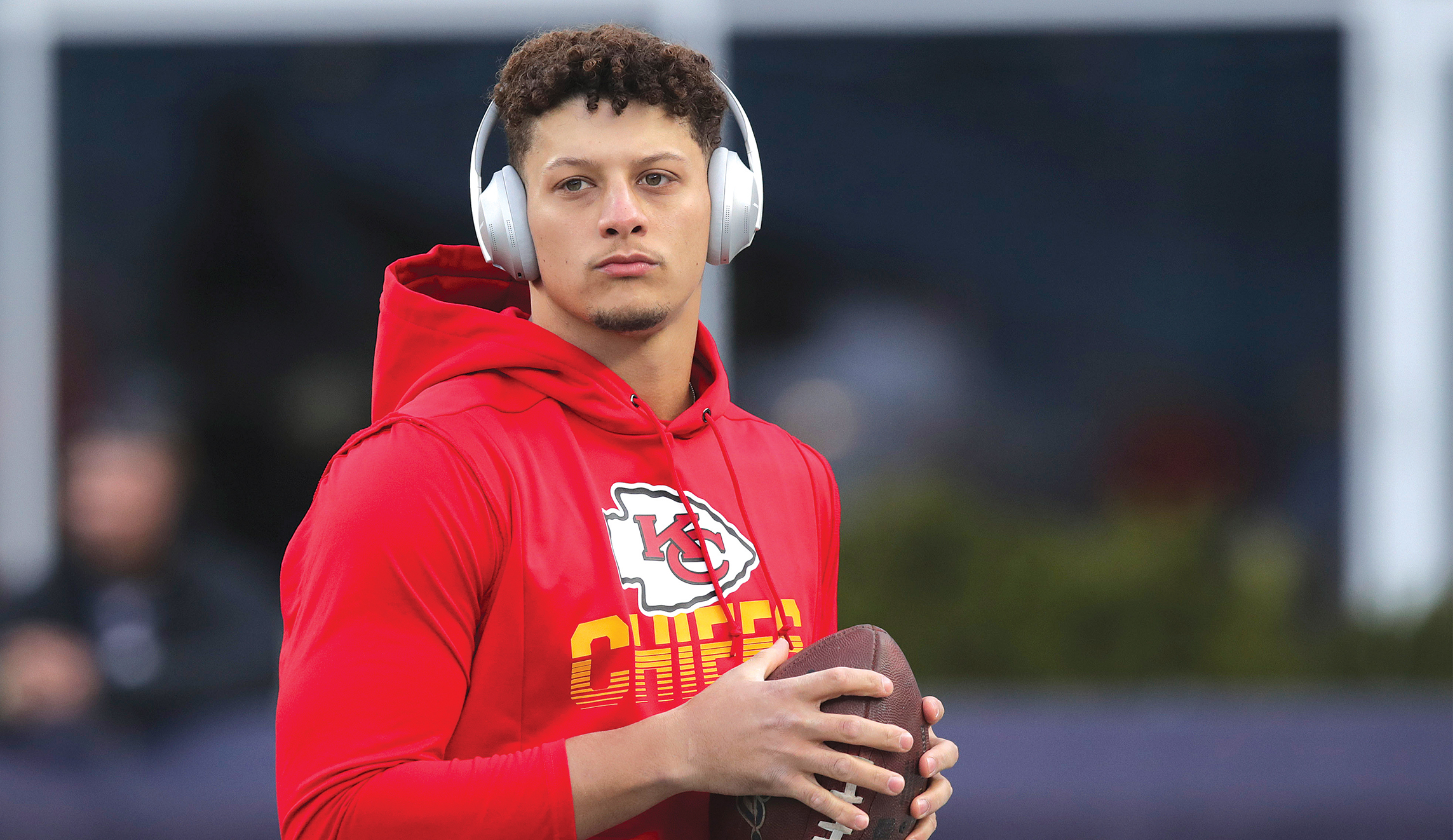 Arrowheads and headgear