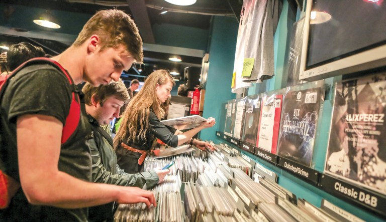 Hey, put your records on