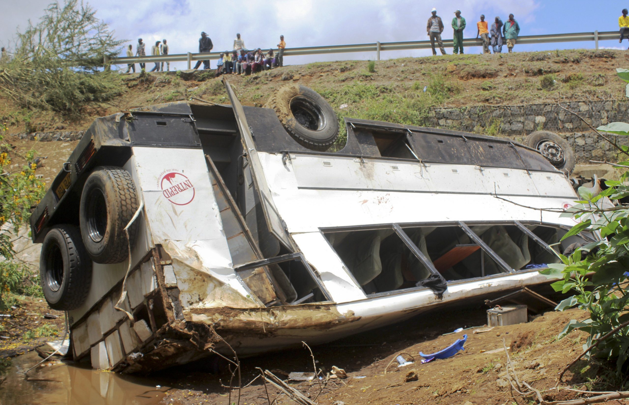Kenya police: 2 Australians killed in bus accident