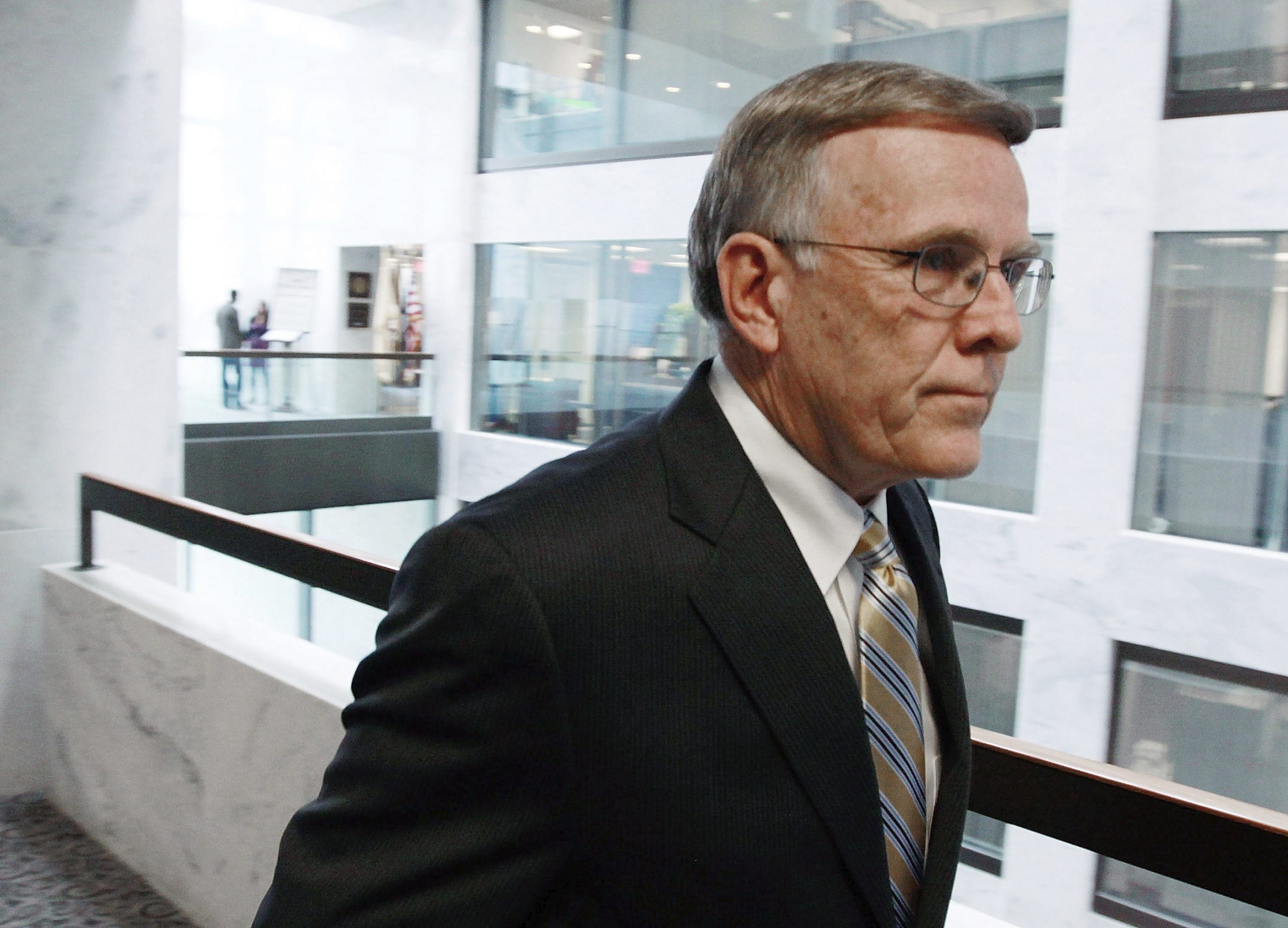 Prairie populist Byron Dorgan officially registers on K Street