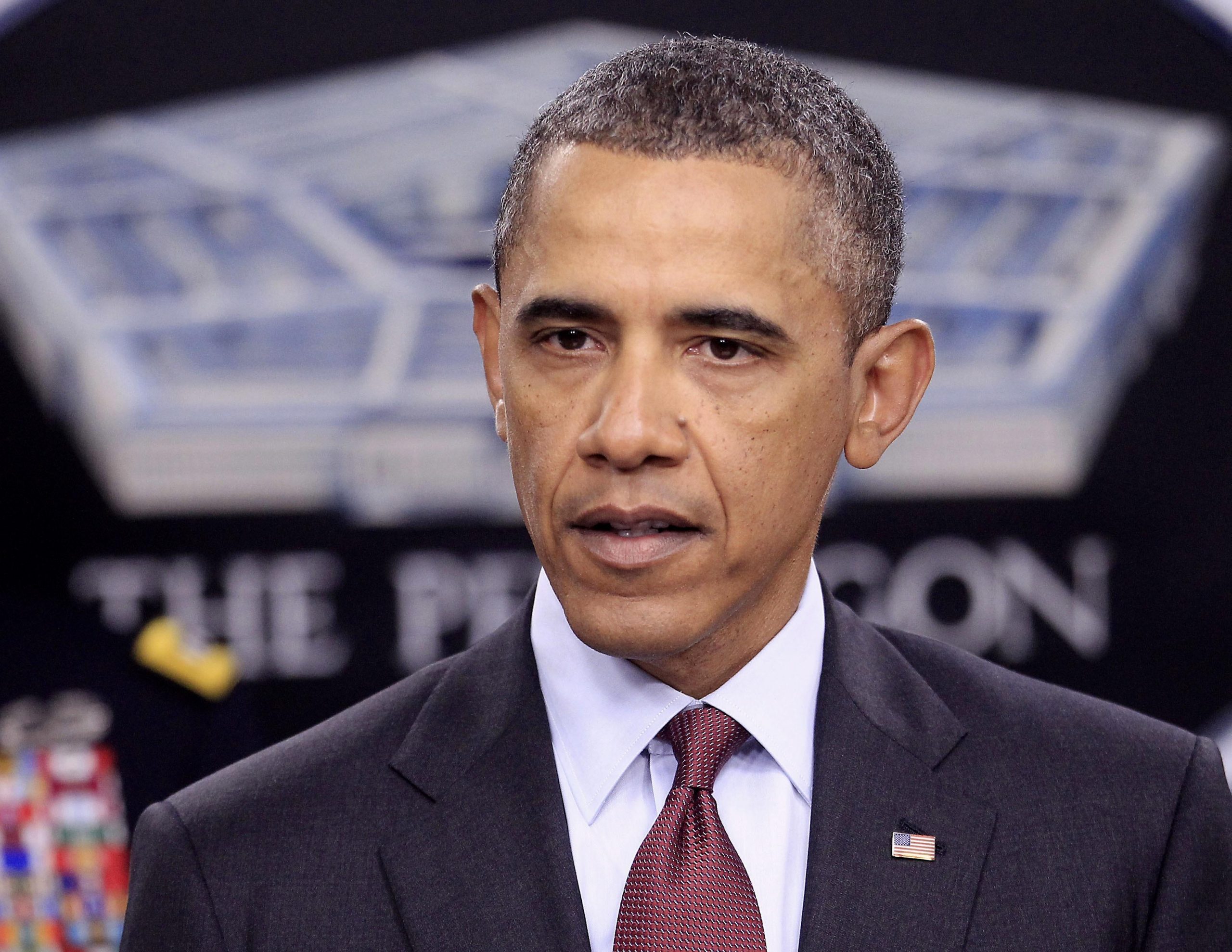WH pushes .5 percent pay hike for federal workers
