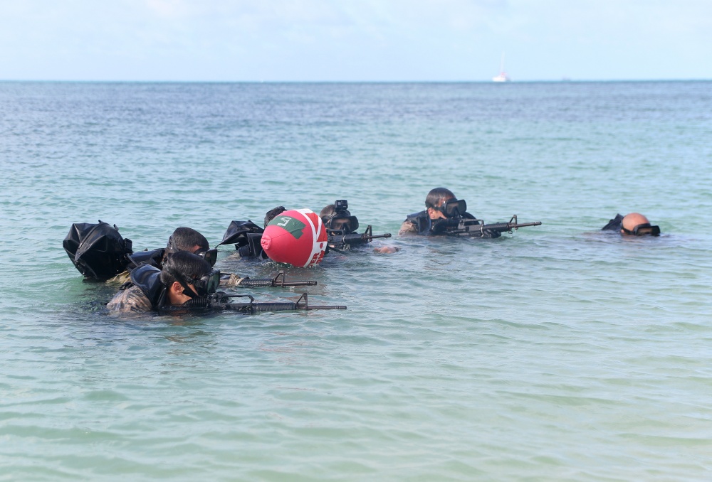 02212020 DVIDS Dive School pic 1.jpg