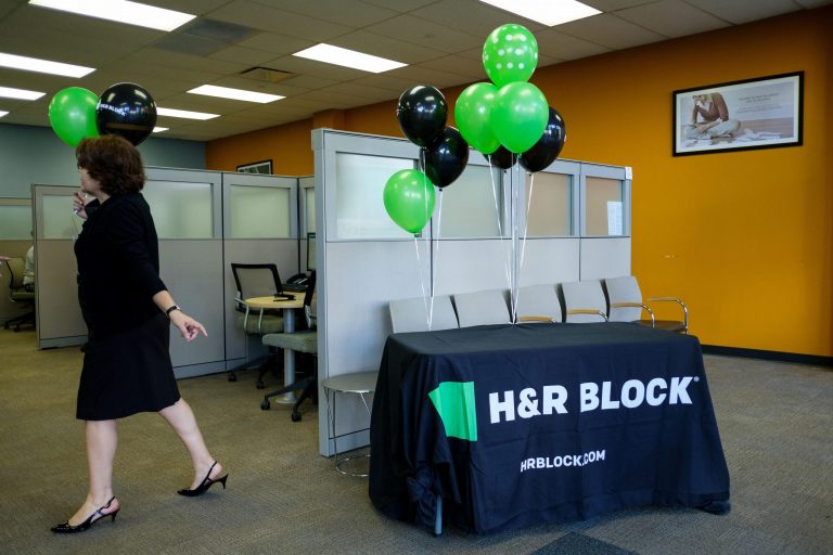Trump vs. H&R Block