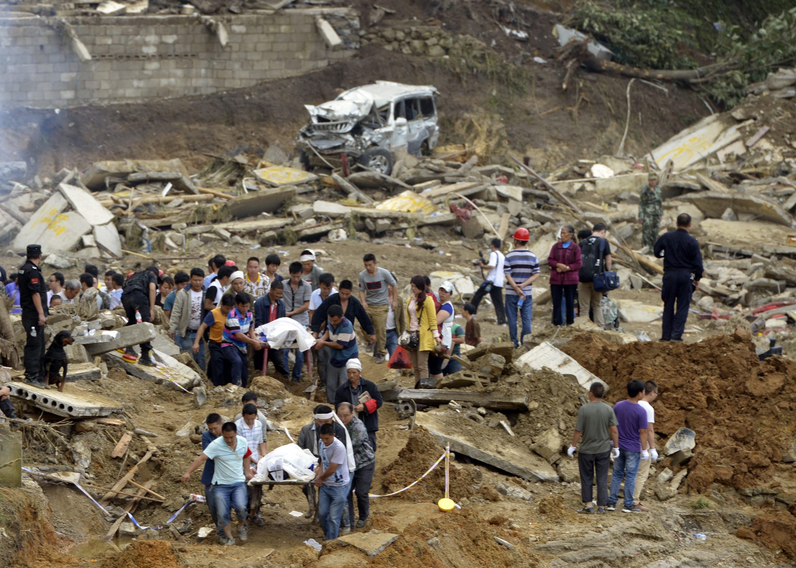 Rescuers seek survivors of China landslide
