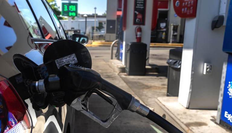 North Carolina drivers fight at the pump as gas shortage persists, video shows