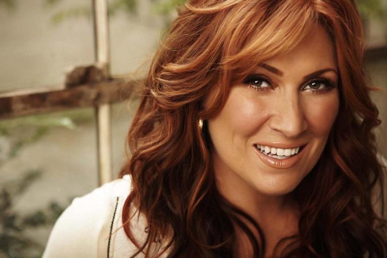 Jo Dee Messina offers ‘A Woman’s Rant’