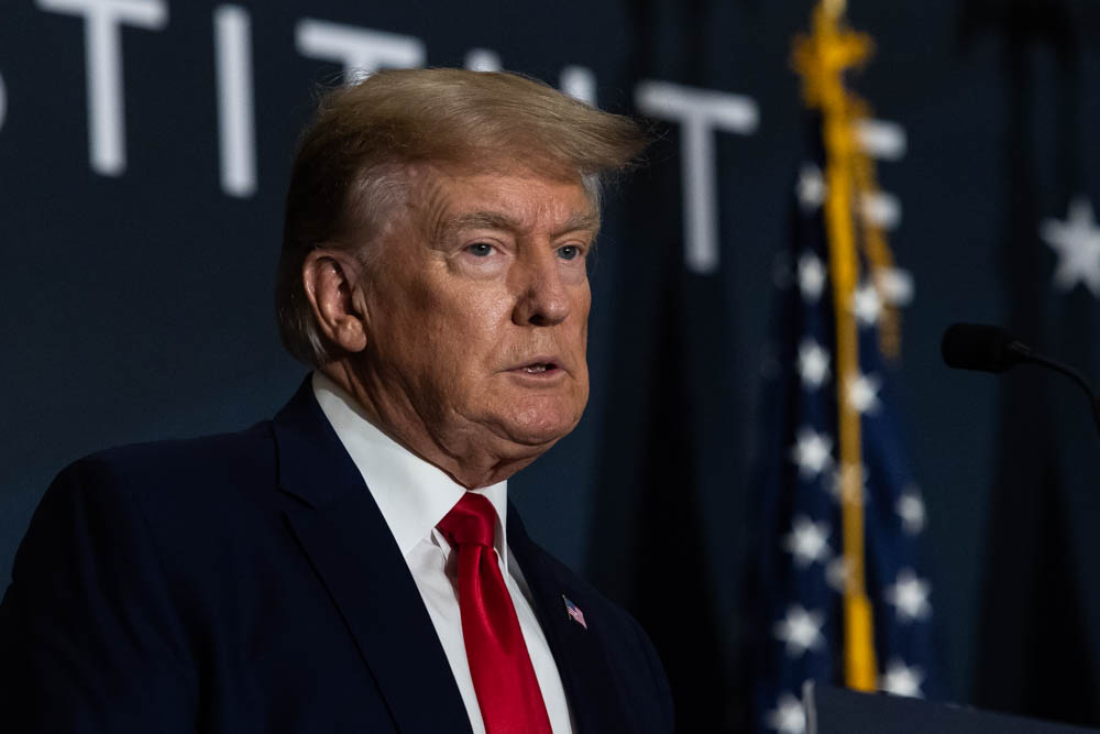RNC to stop covering Trump legal bills if he announces 2024 bid too early: Report