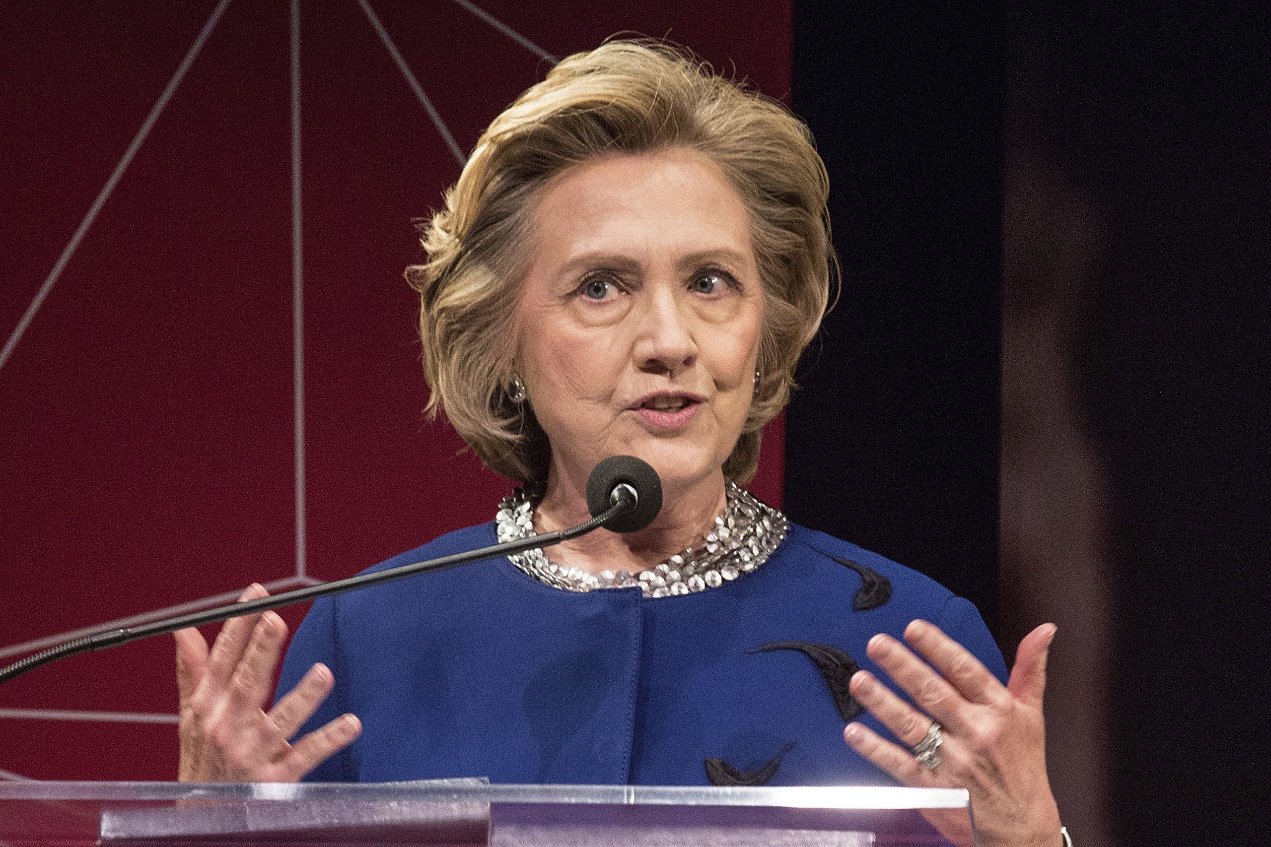Hillary Clinton won’t announce 2016 decision before the end of the year
