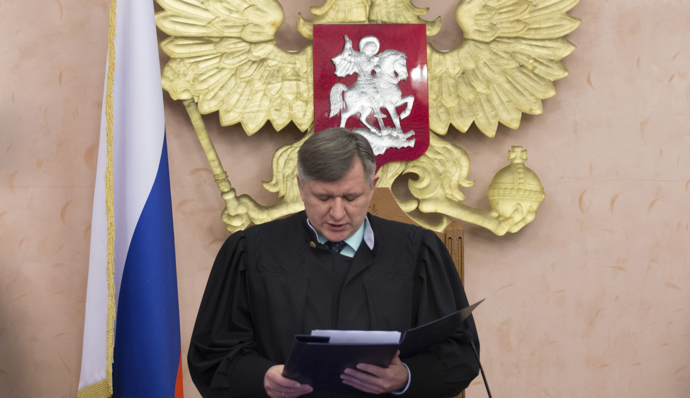 Russian court acquits first Jehovah’s Witness of ‘religious extremism’ since faith made illegal