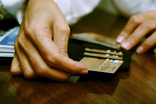 Watchdog: IRS can’t track employee misuse of government travel cards