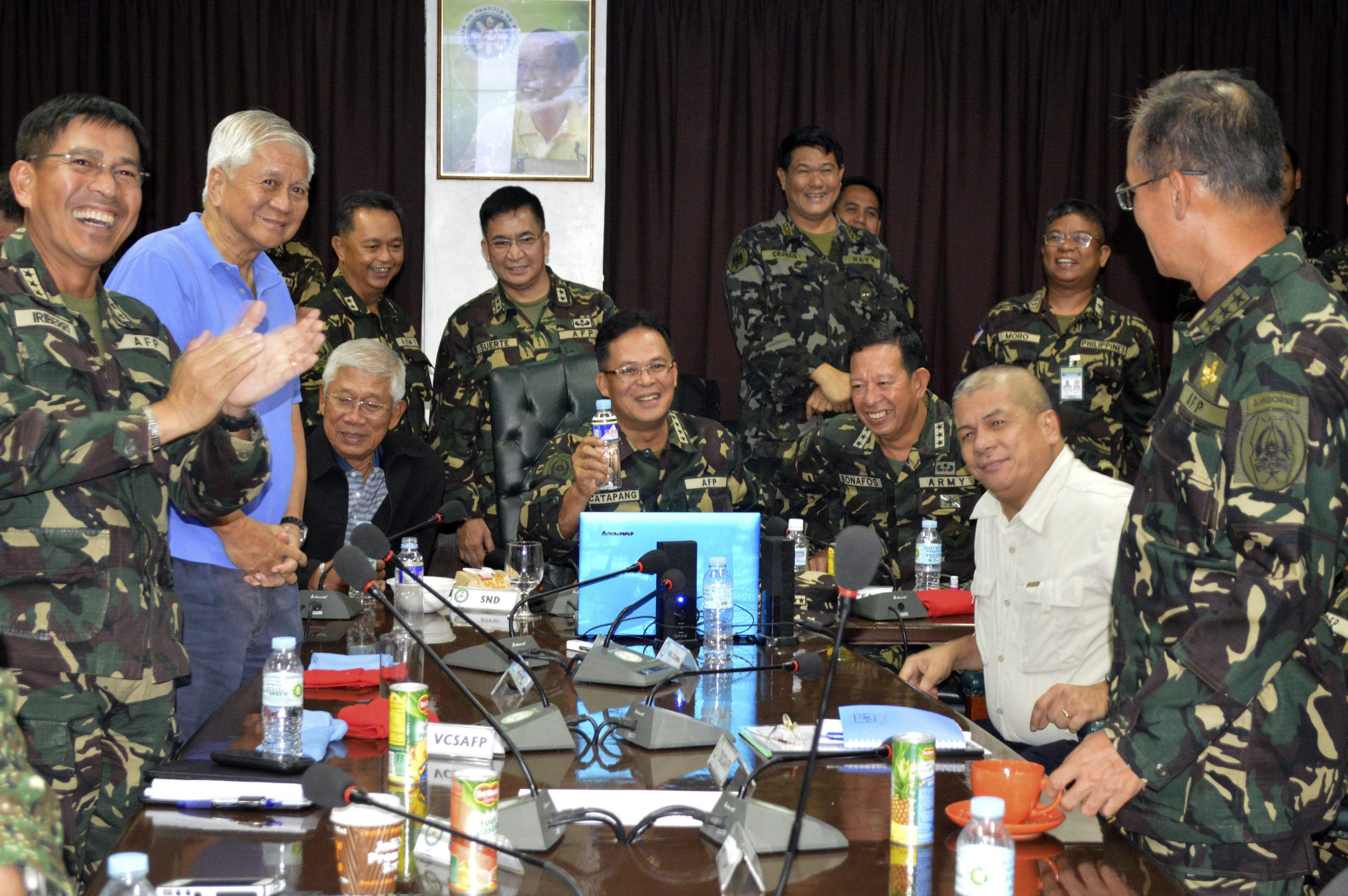 All Filipino peacekeepers escape Golan standoff