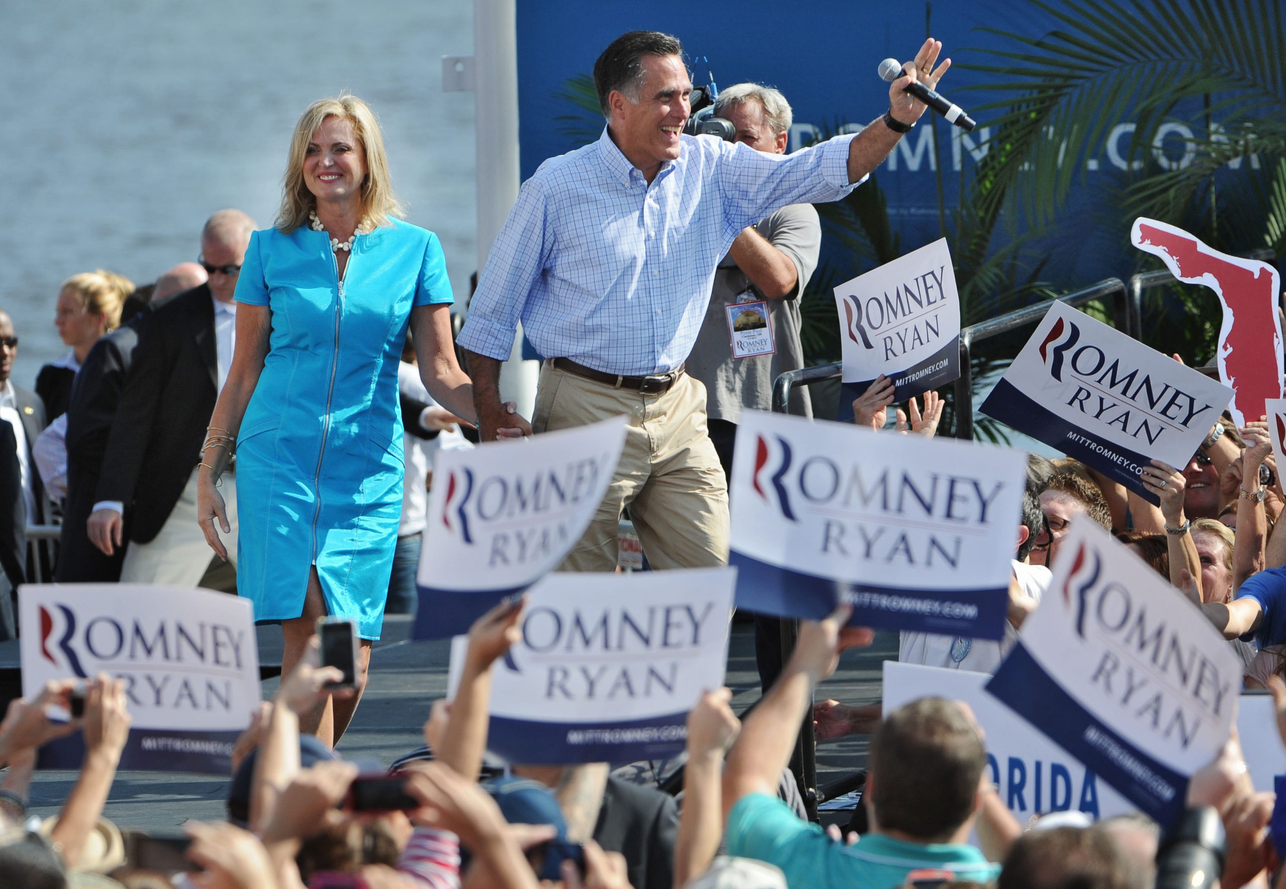 In N.C., undecideds abandon Obama but still doubt Romney