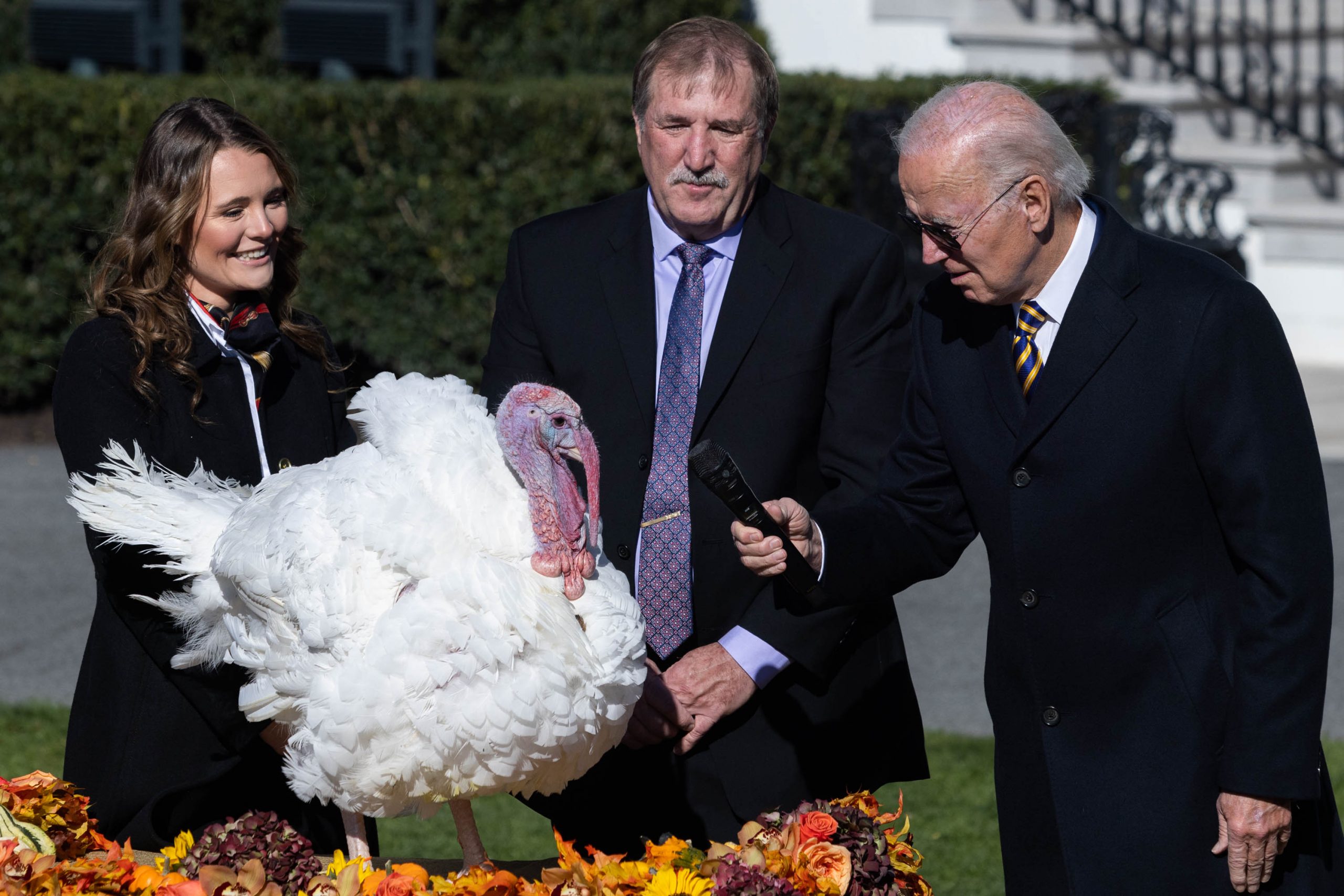 Biden pardons Chocolate and Chip: Washington Photos of the Week