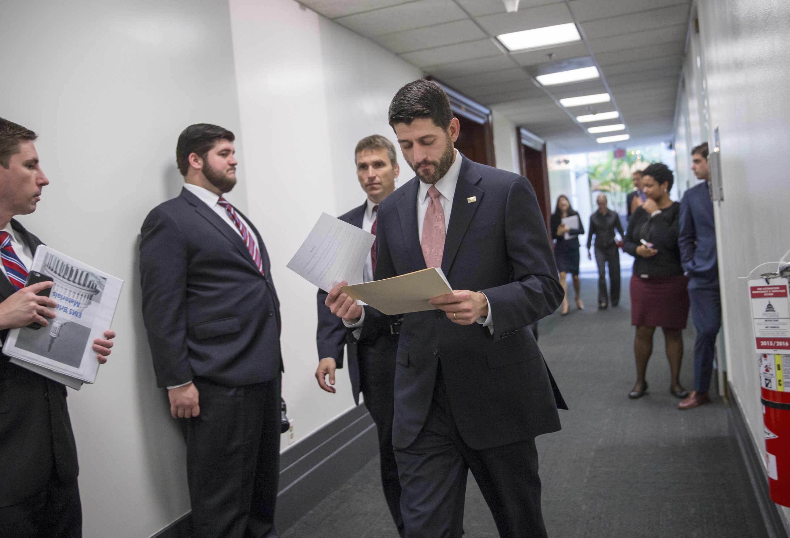 House quickly passes short-term funding bill through Dec. 22