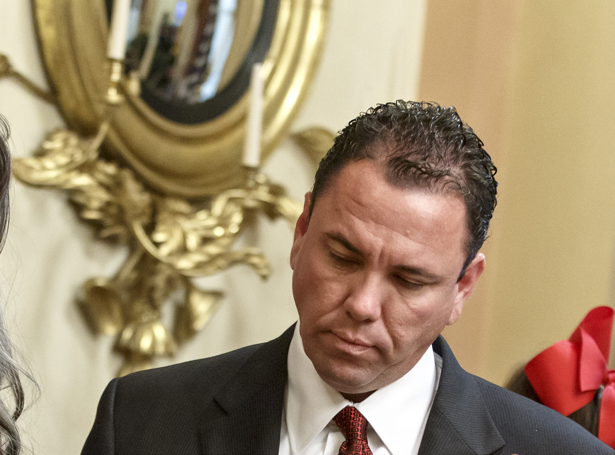 Louisiana GOP head calls on ‘kissing congressman’ Vance McAllister to resign