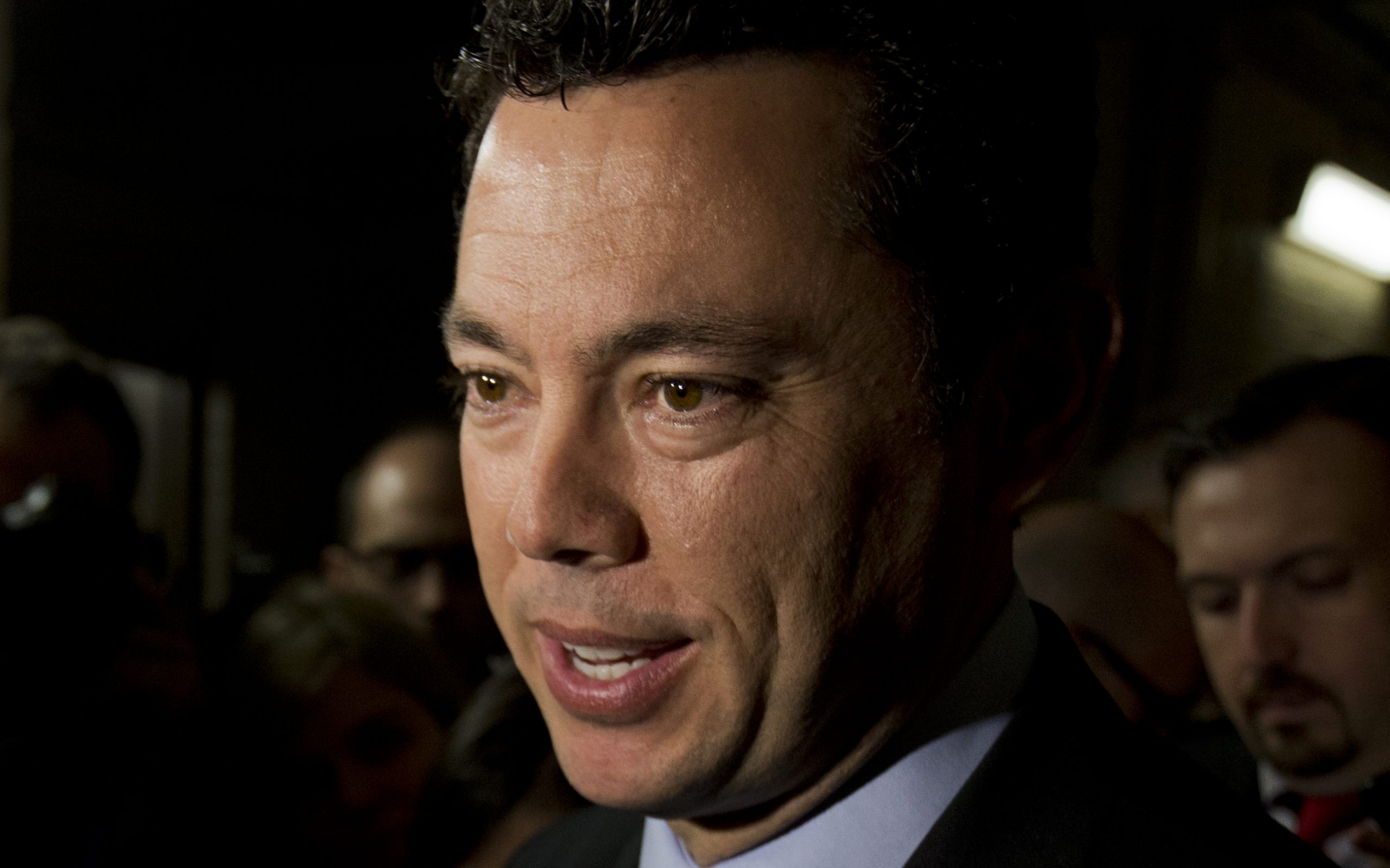 Chaffetz seeks to criminalize warrantless data collection