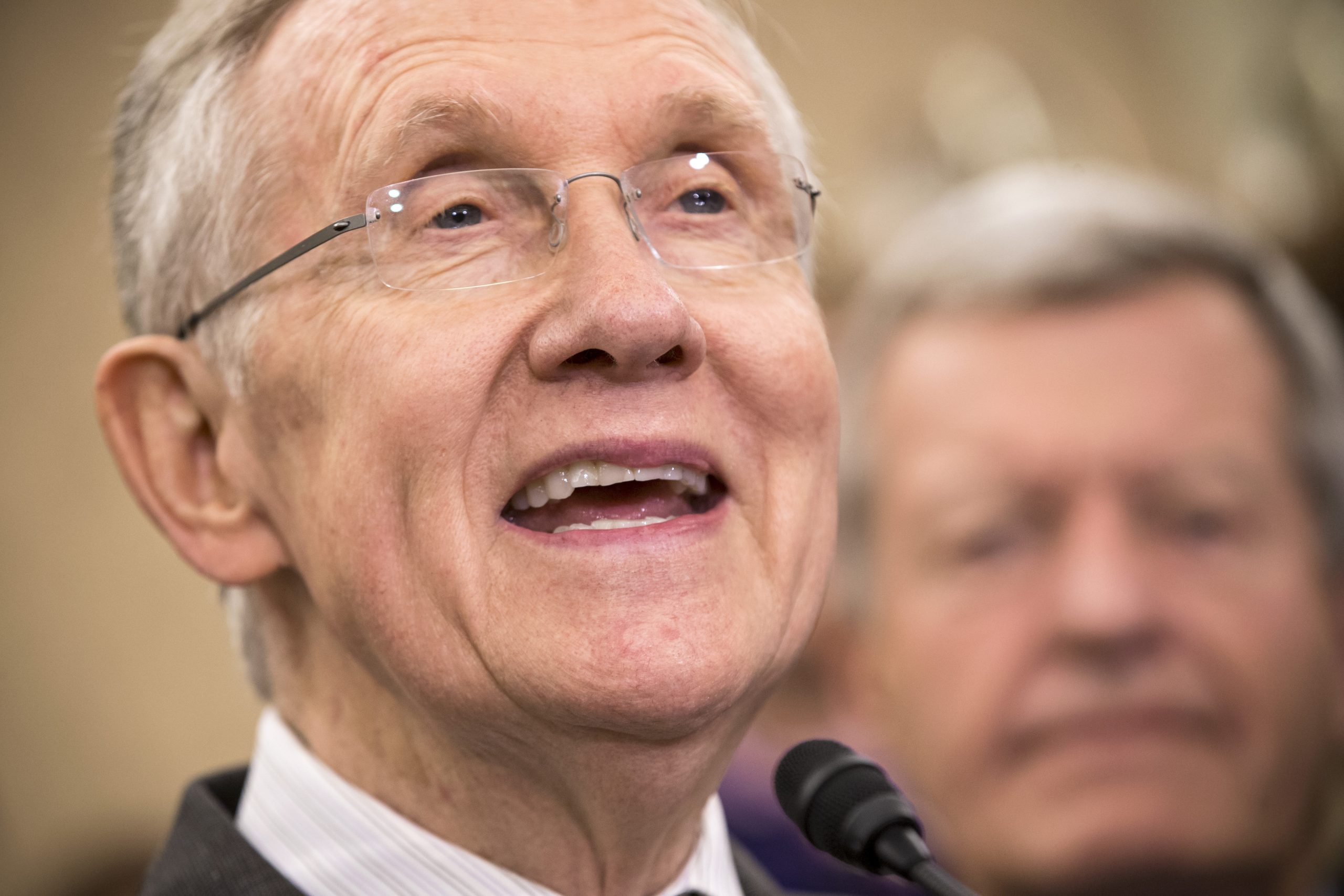 Lobbyist friend of Harry Reid sentenced to two years of prison for illegal contributions to Reid