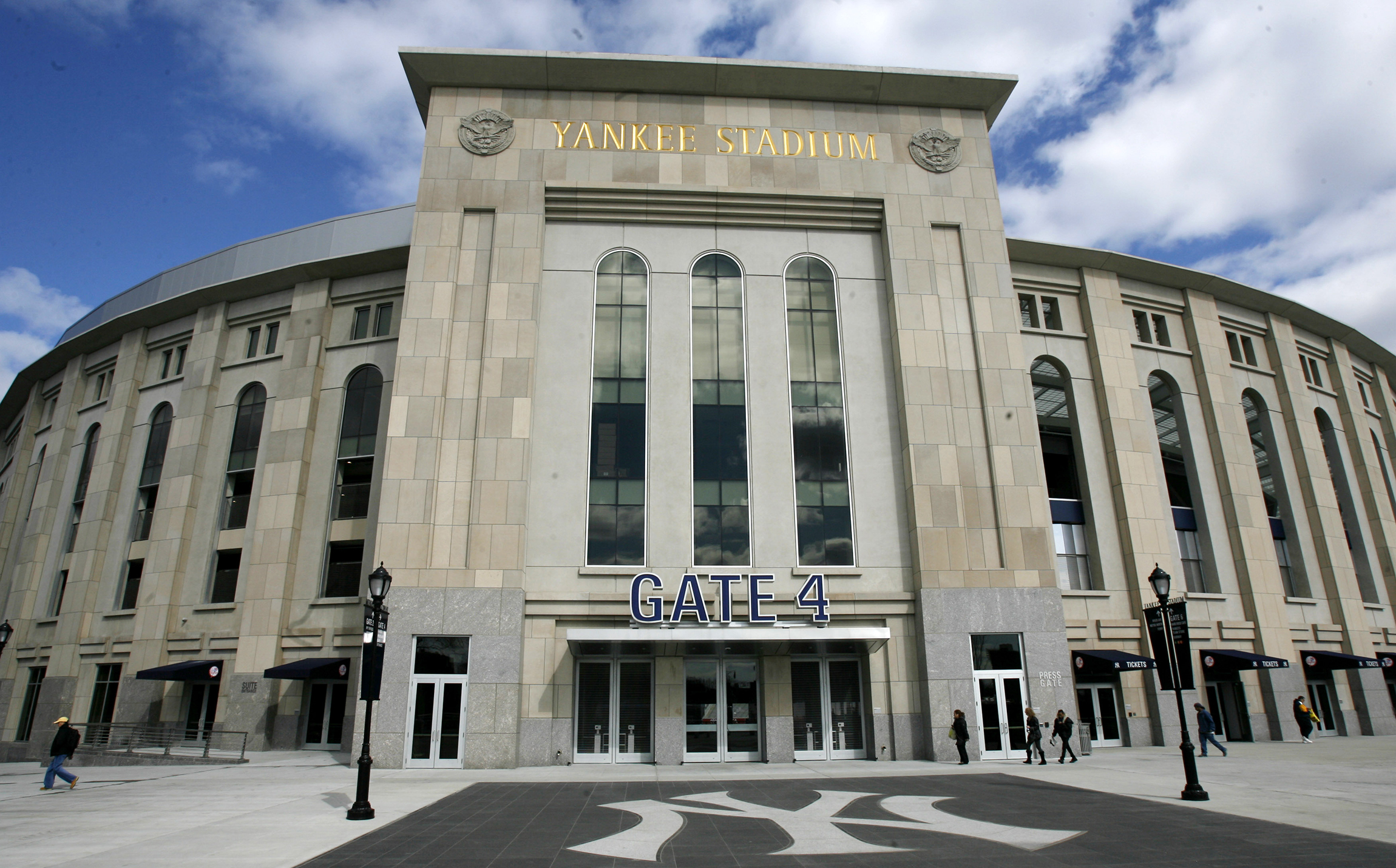 Yankees announcer John Sterling rescued from flooding car as Ida ravages Northeast