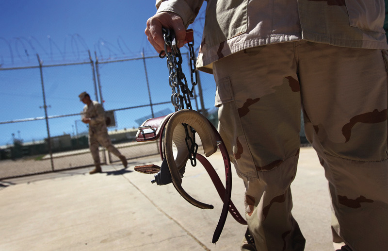 Obama moves around Congress in releasing Gitmo prisoners