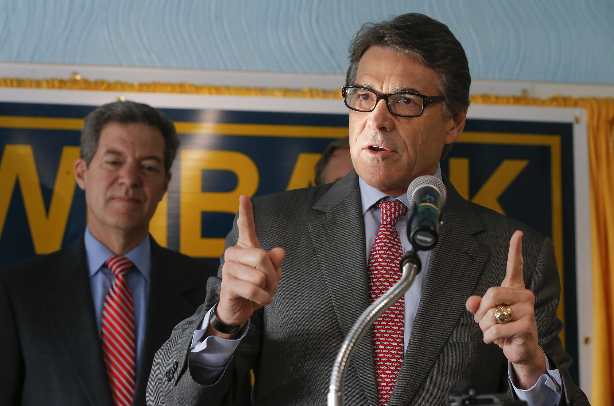 Audit finds problems in Perry’s deal-closing fund