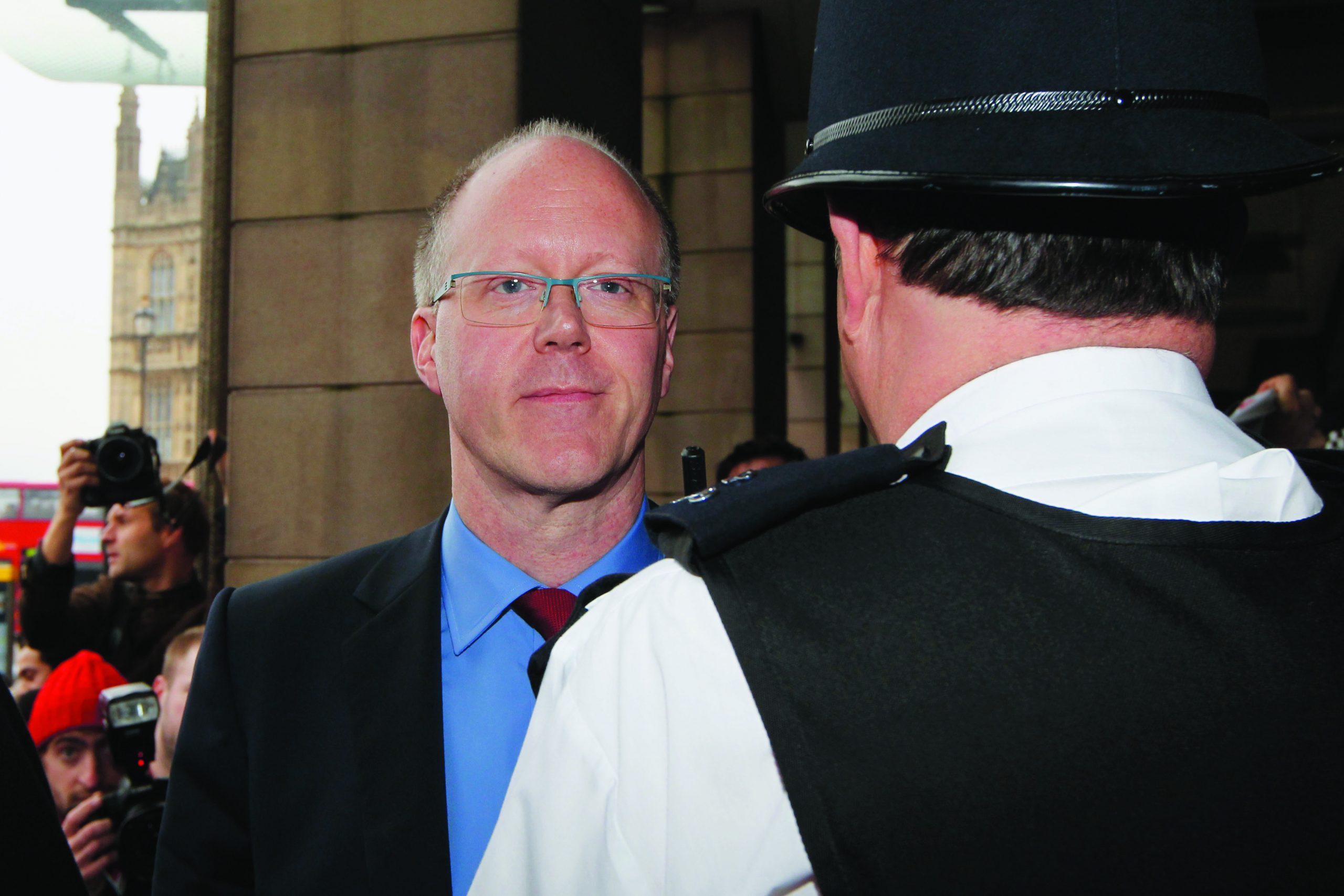 BBC chief quits after saying TV report was wrong