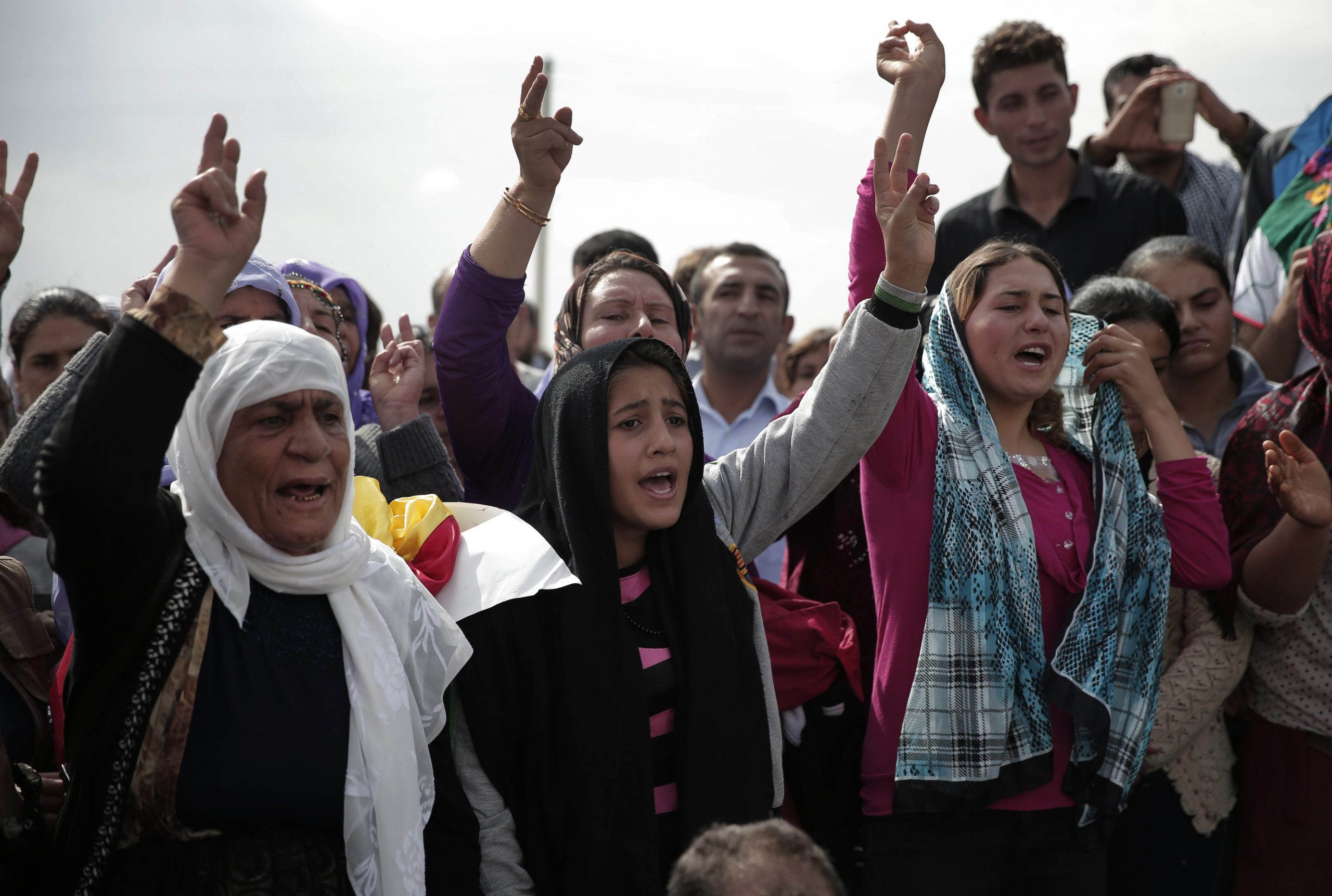 Report: Turkish jets hit Kurdish rebel targets