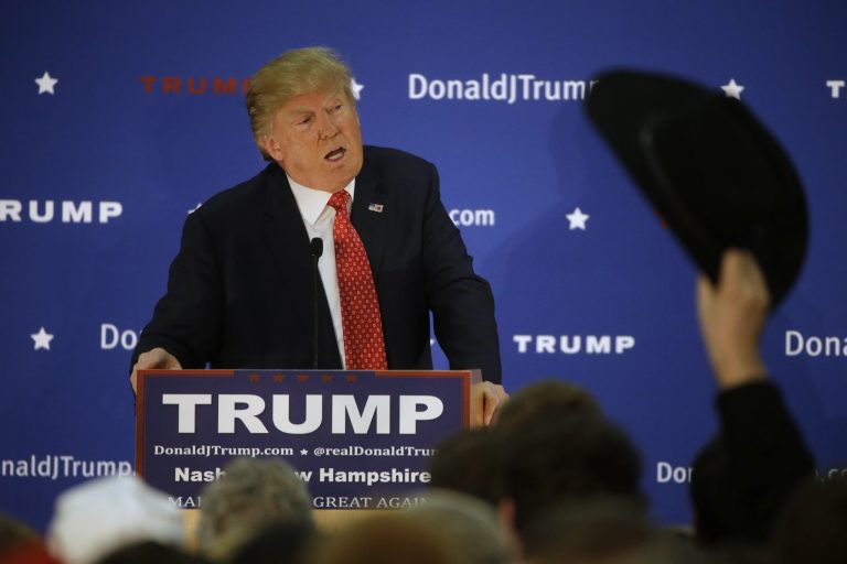 Journalists and commentators say Donald Trump praised Gowdy until he endorsed someone else. (AP Photo/Steven Senne)