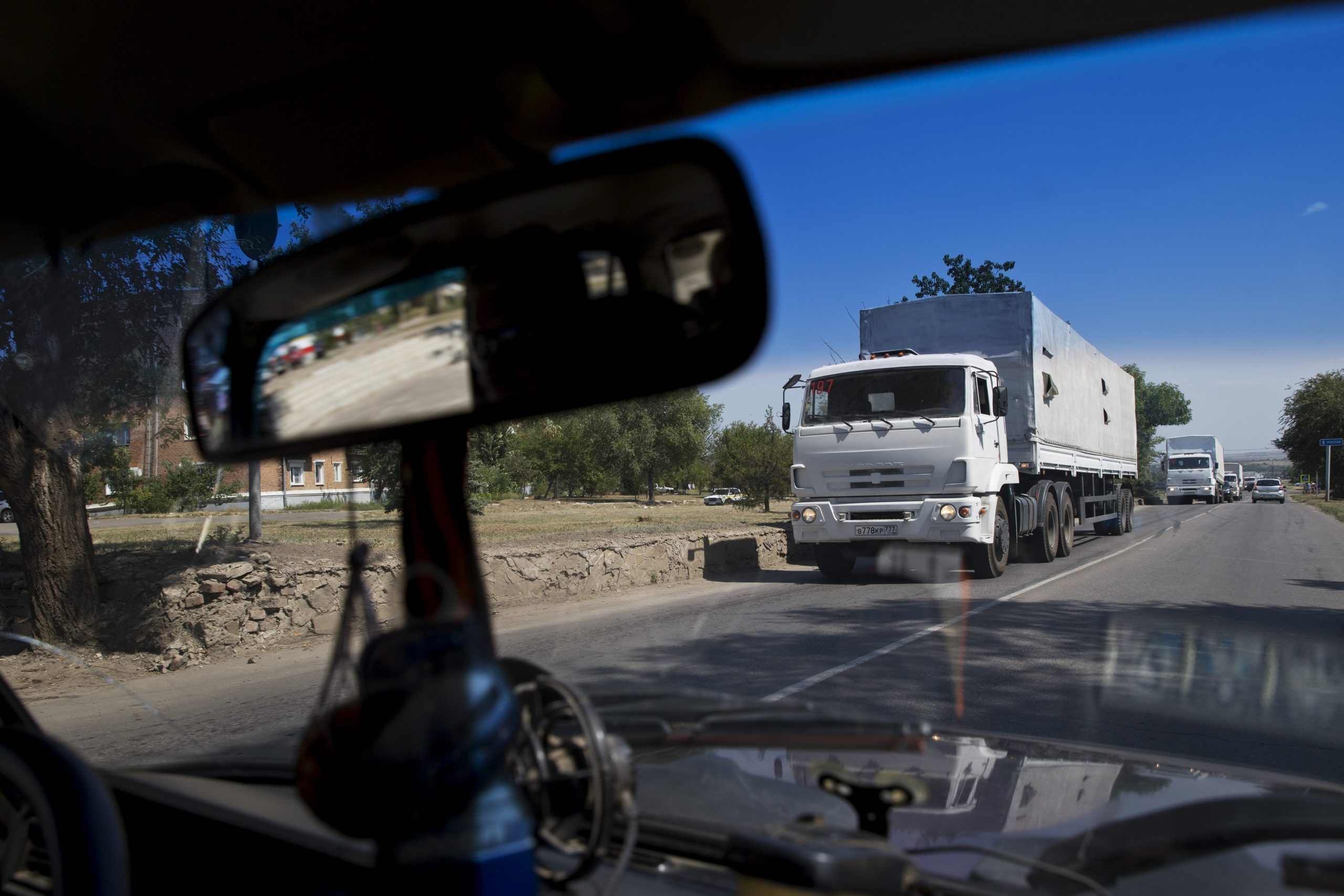 Pentagon to Russia: Remove your trucks from Ukraine