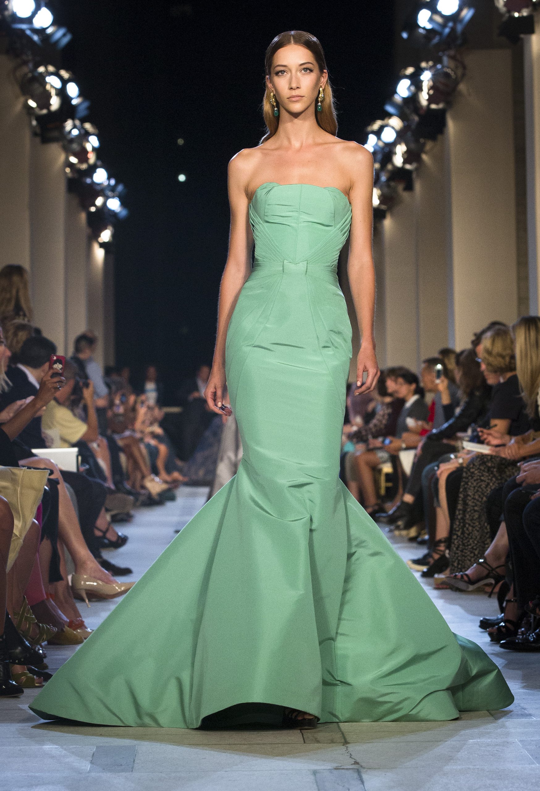 Emerald green is Pantone’s top color of 2013