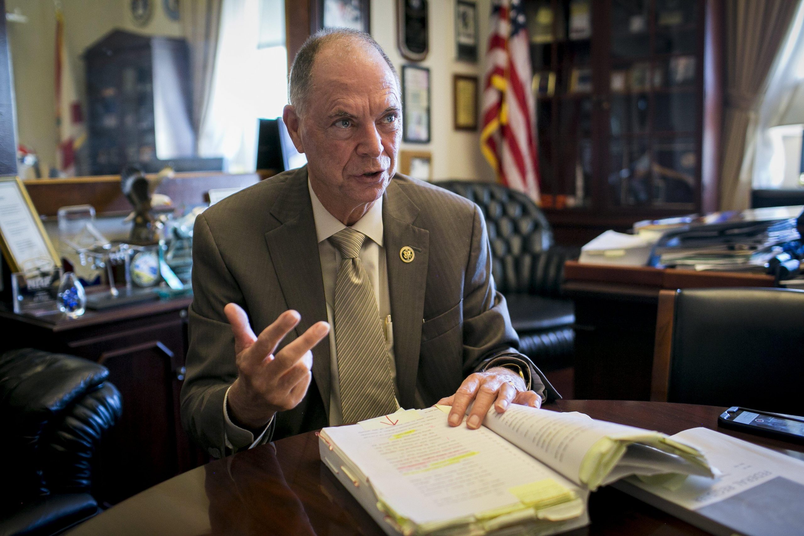 Republican lawmaker is leading the fight to get the feds out of local banks