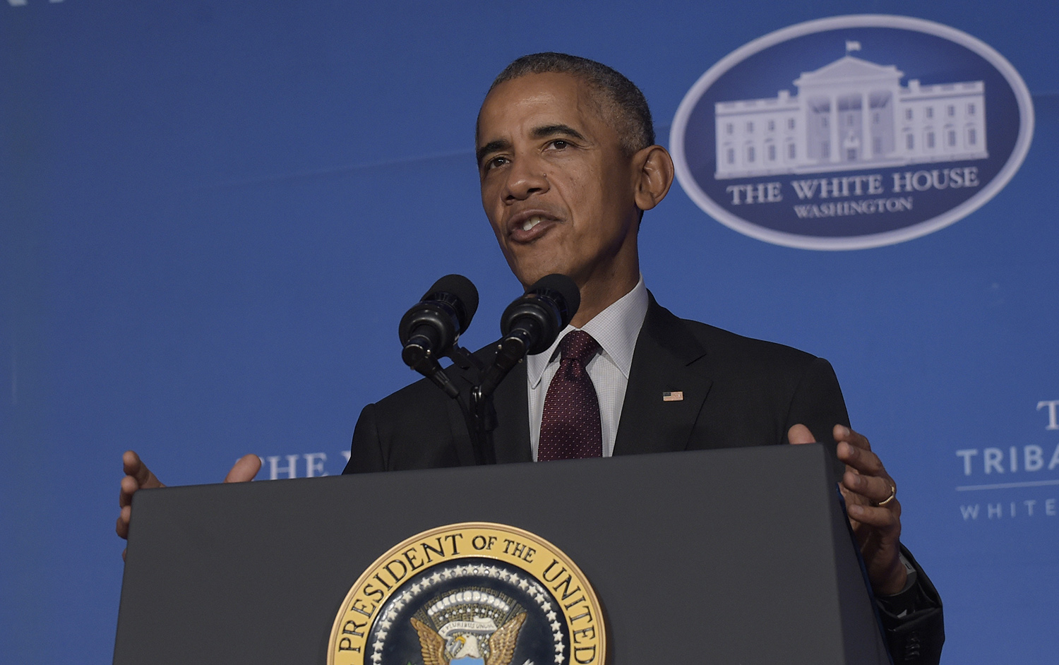 Obama would veto bill ending some Obamacare penalties