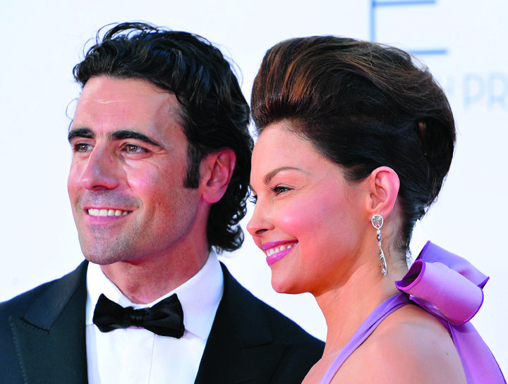 Red flag for Ashley Judd and husband; Jim Nabors marries his male partner