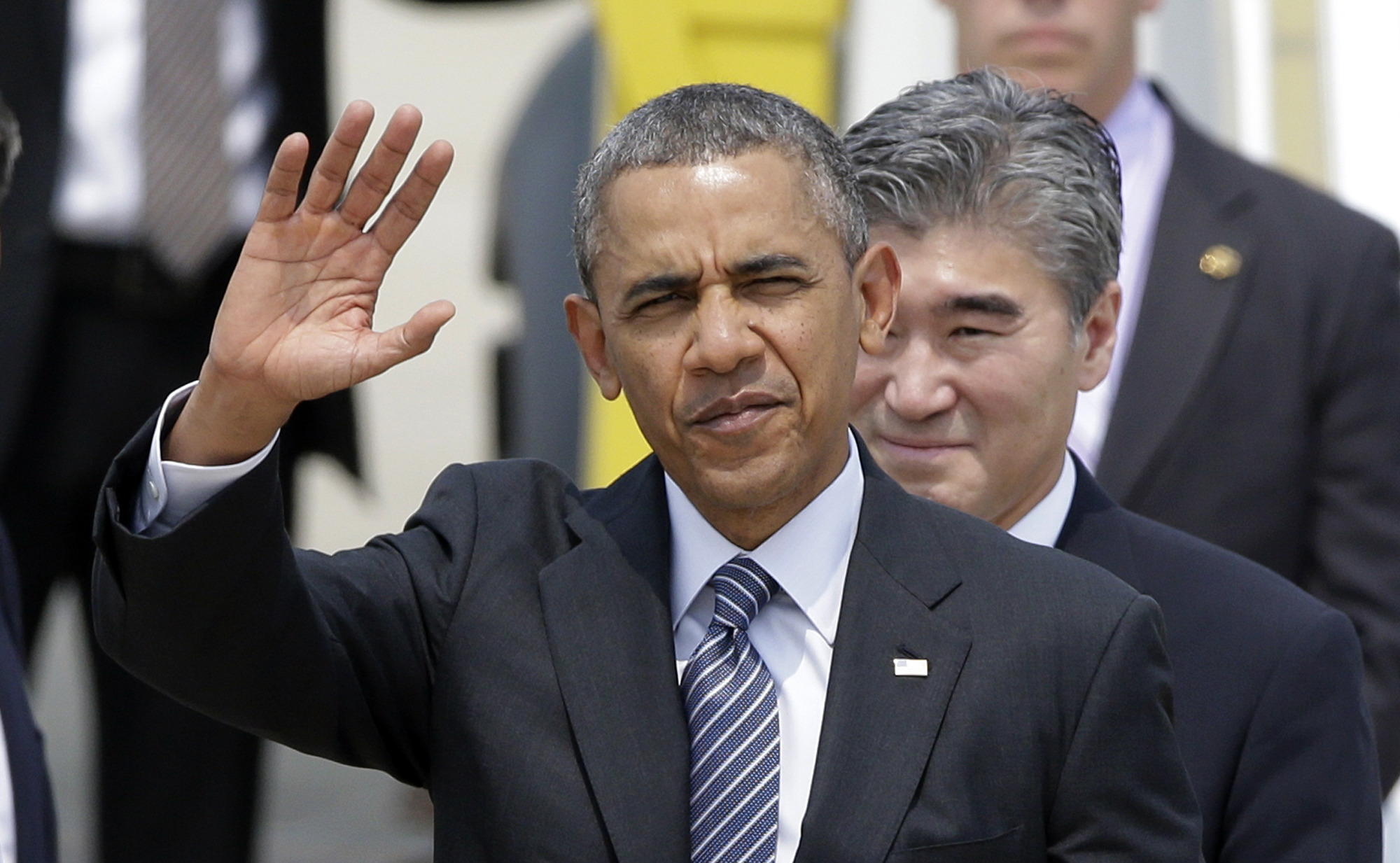 South Korea ferry disaster may cloud Obama visit