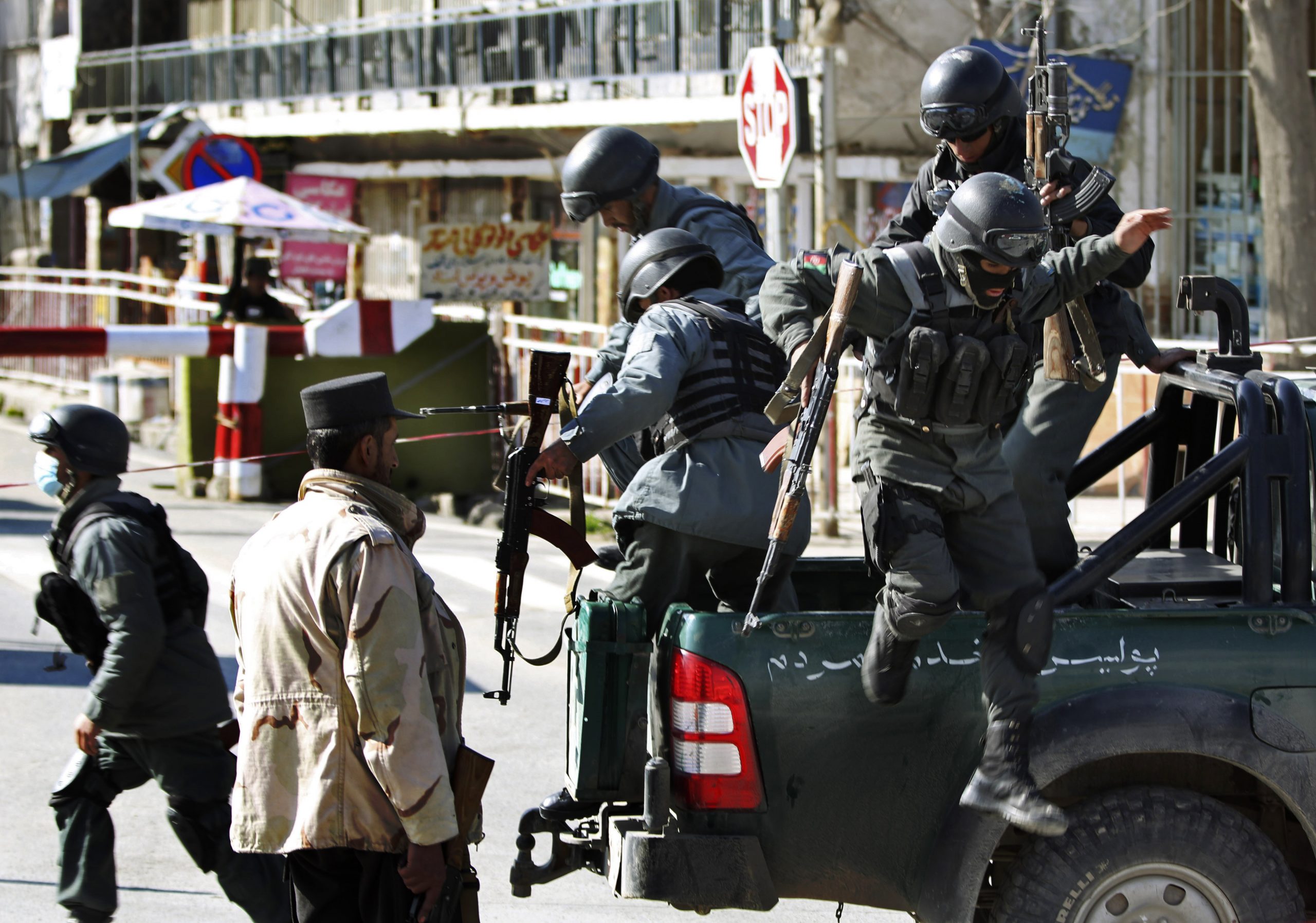 Bomb kills 6 at well-guarded area in Afghanistan
