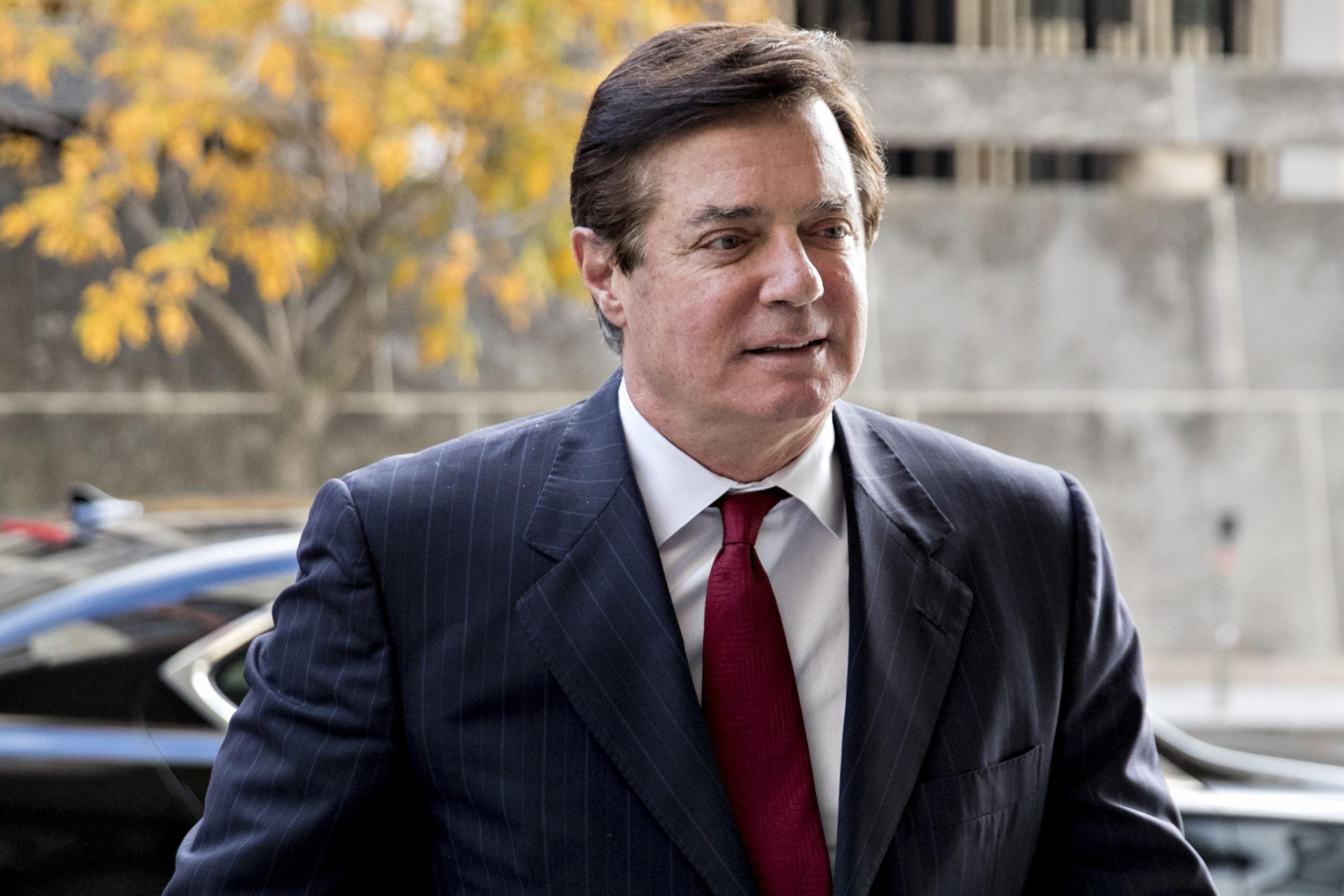 Paul Manafort Throws in the Towel