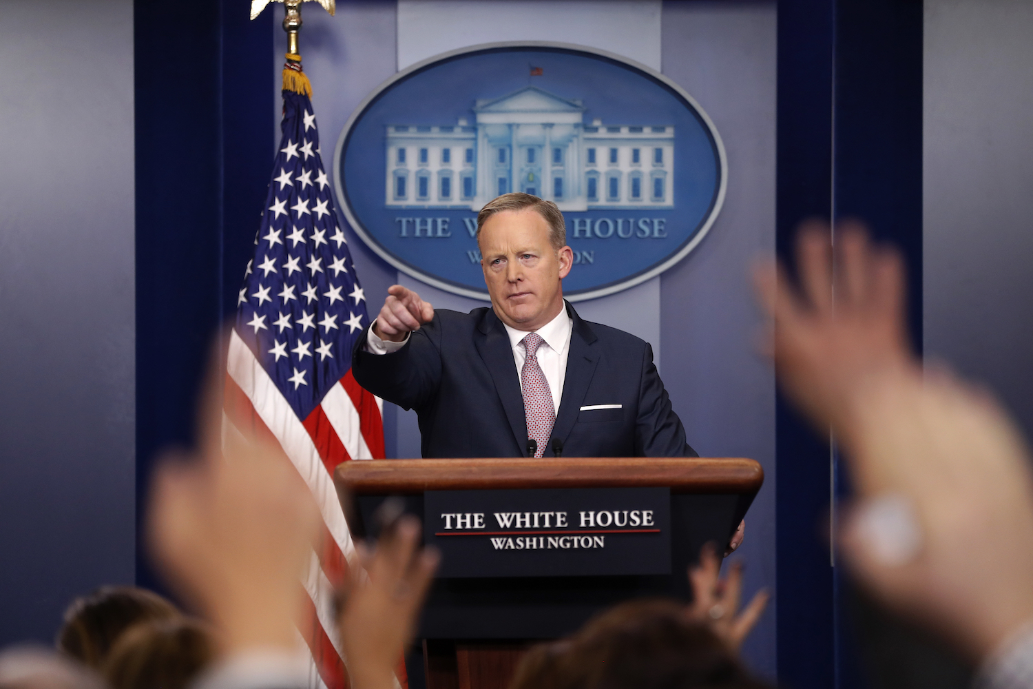 Spicer stands by statement that Trump’s inauguration audience was largest ever