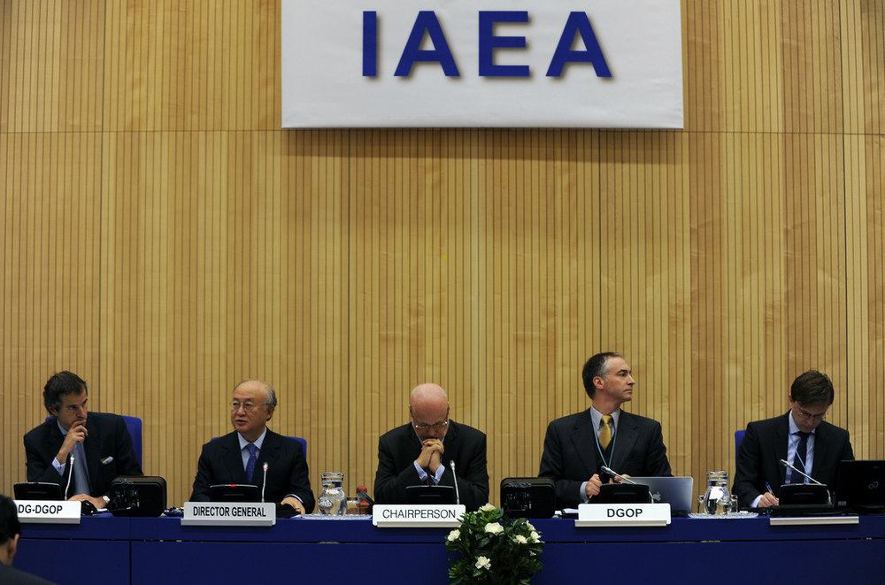 Nuclear Weapons Expert: White House May Have Sandbagged Controversial Iran Deal Report