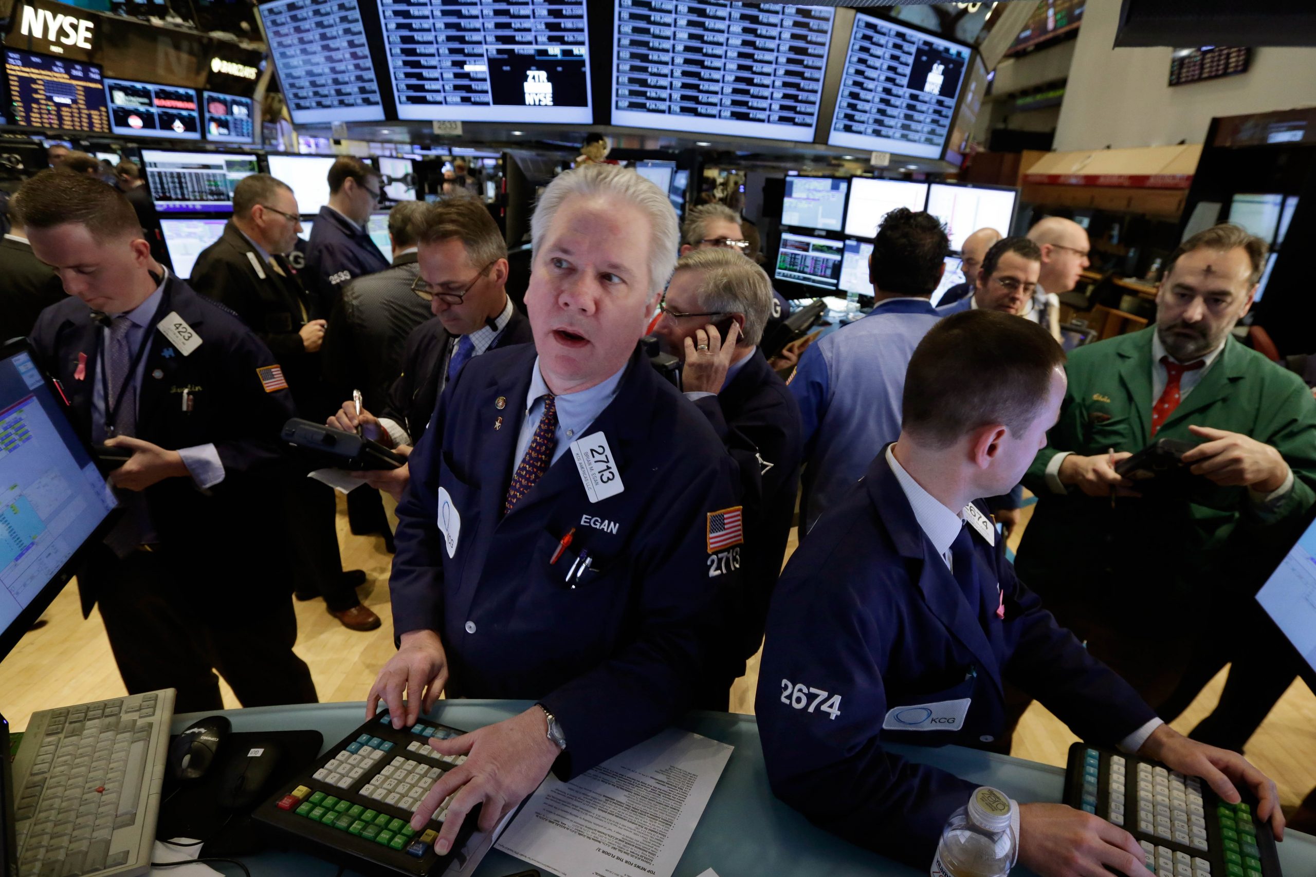 Stock and housing gains put US net worth at record