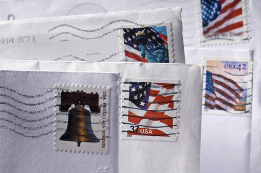 Postal employees have spent thousands of taxpayer dollars on gambling, bills and other personal expenses, according to a series of reports by the U.S. Postal Service inspector general. (Photo: Thinkstock)