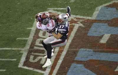 Doug Pensinger/Getty Images
Wide receiver David Tyree's catch in Super Bowl XLII led the New York Giants to an upset victory over the New England Patriots.
