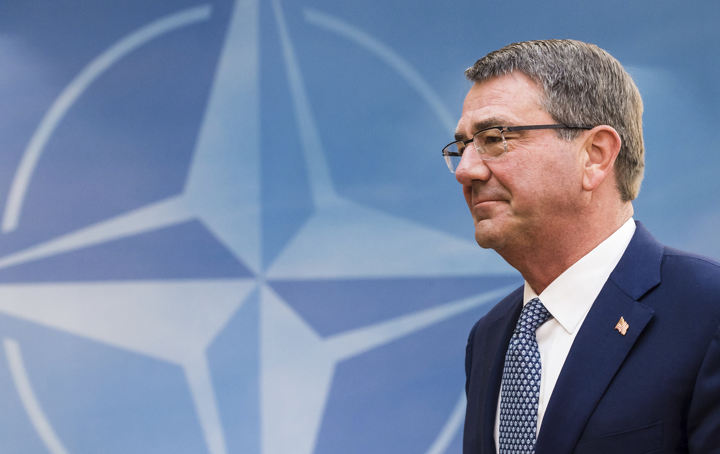 Defense Secretary Ash Carter visits anti-ISIS forces in Iraq
