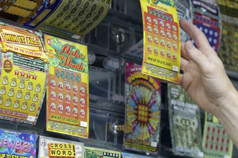 An American hero touched by tragedy in 9/11 finally found his lucky day. (AP)