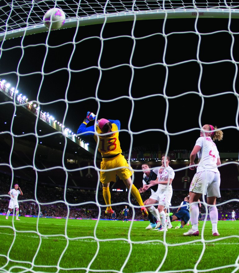 U.S. women top Canada, face Japan next for Olympic gold