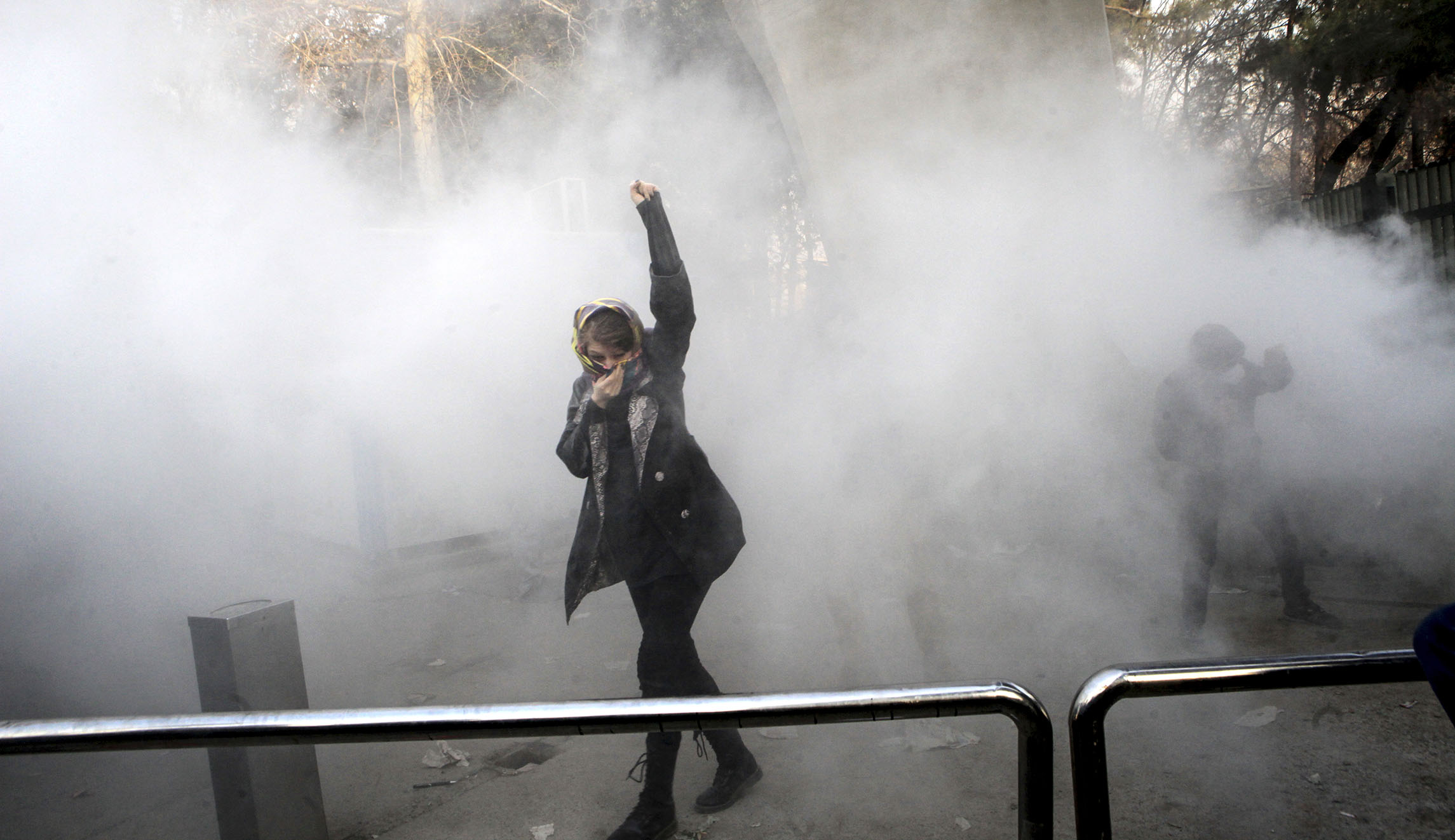 Ex-Obama military official hopes Trump backs Iranian protesters more than Obama did