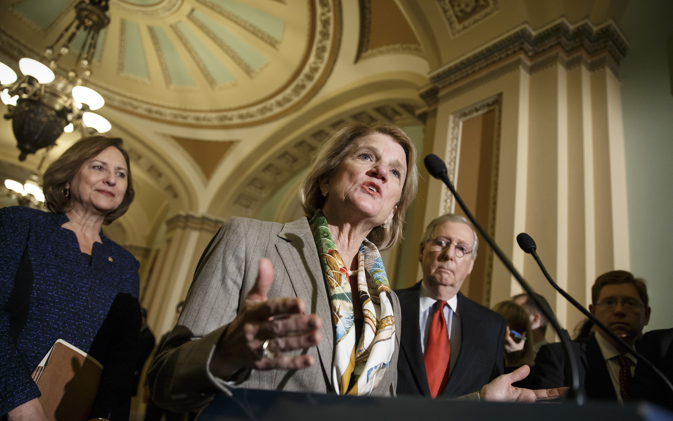 GOP senator races to block EPA’s smog rules