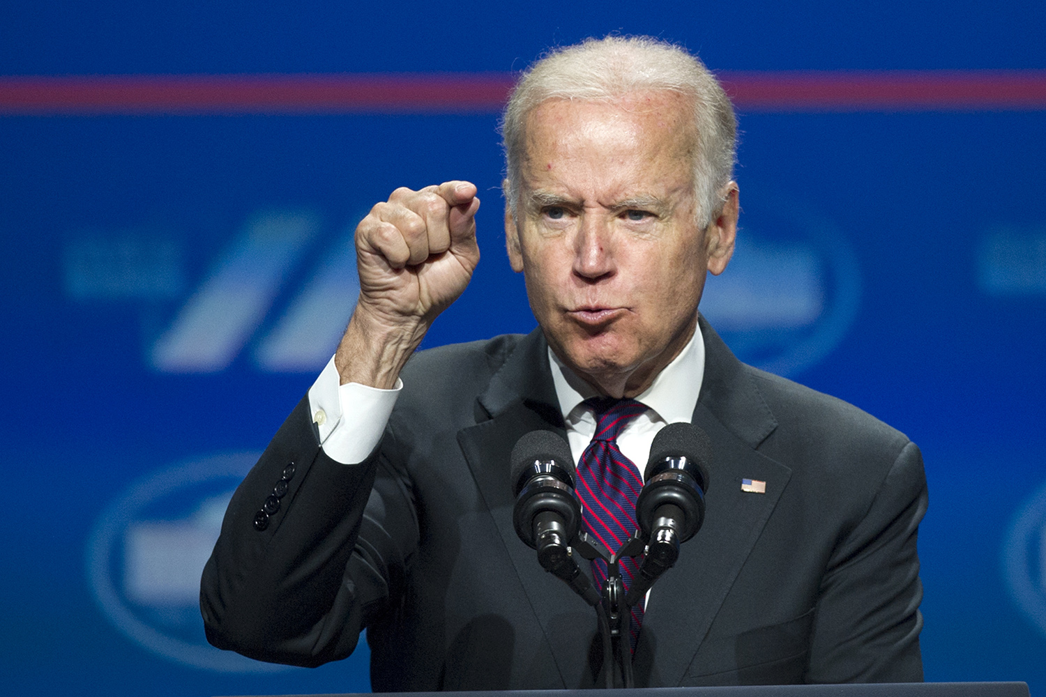As Republicans target rising crime, Democrats hit back on guns