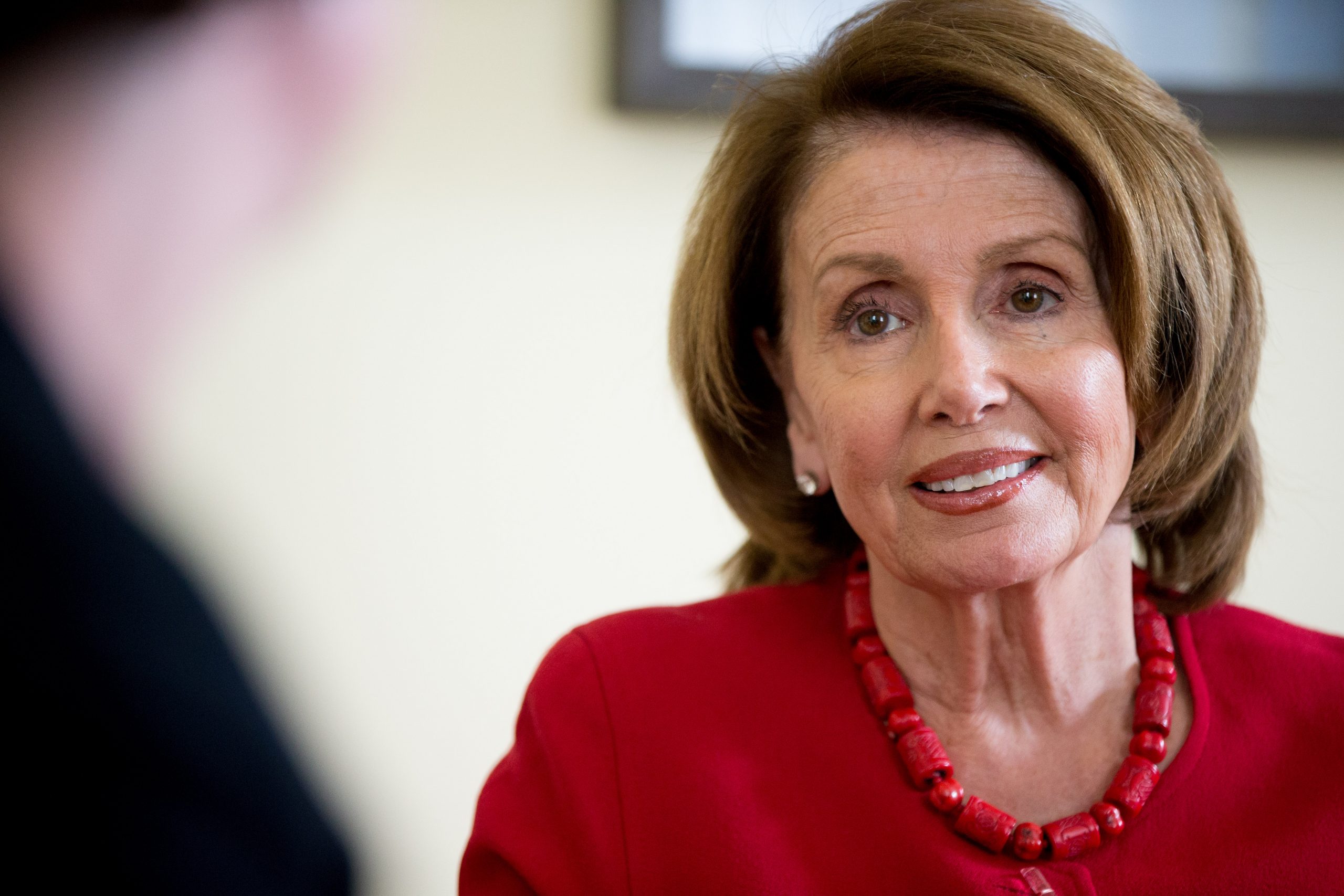 Nancy Pelosi calls for shorter trade deal