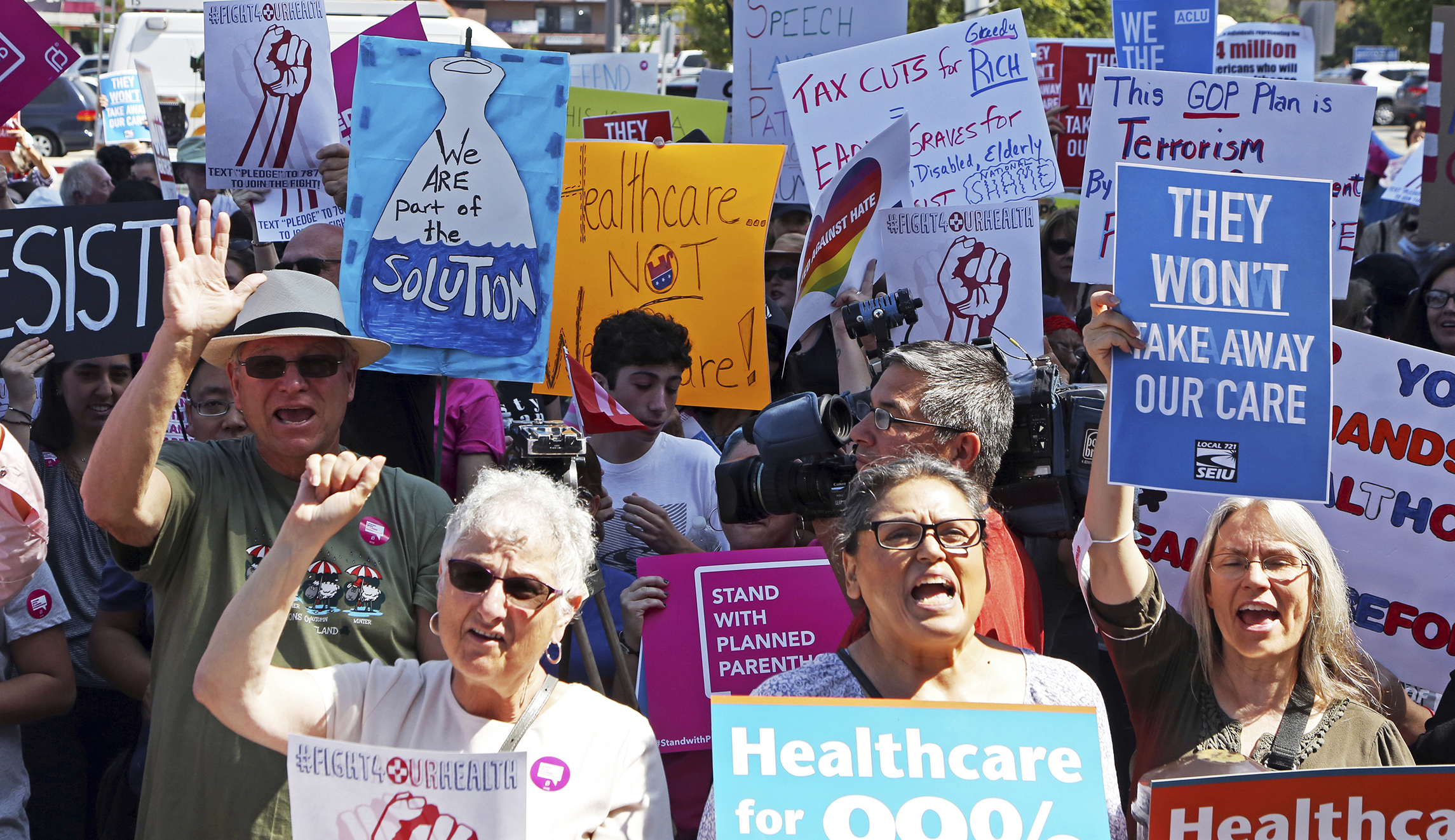 California to spend more than federal government on Obamacare outreach